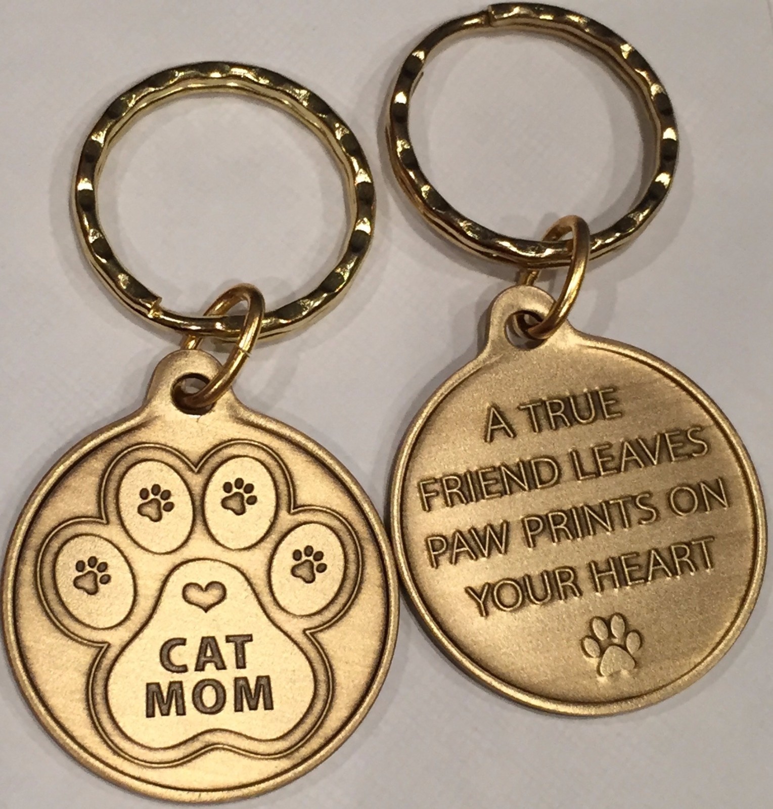 Cat Mom Paw Print Heart – A True Friend Cat Pet Key Chain Tag Keychain Bronze