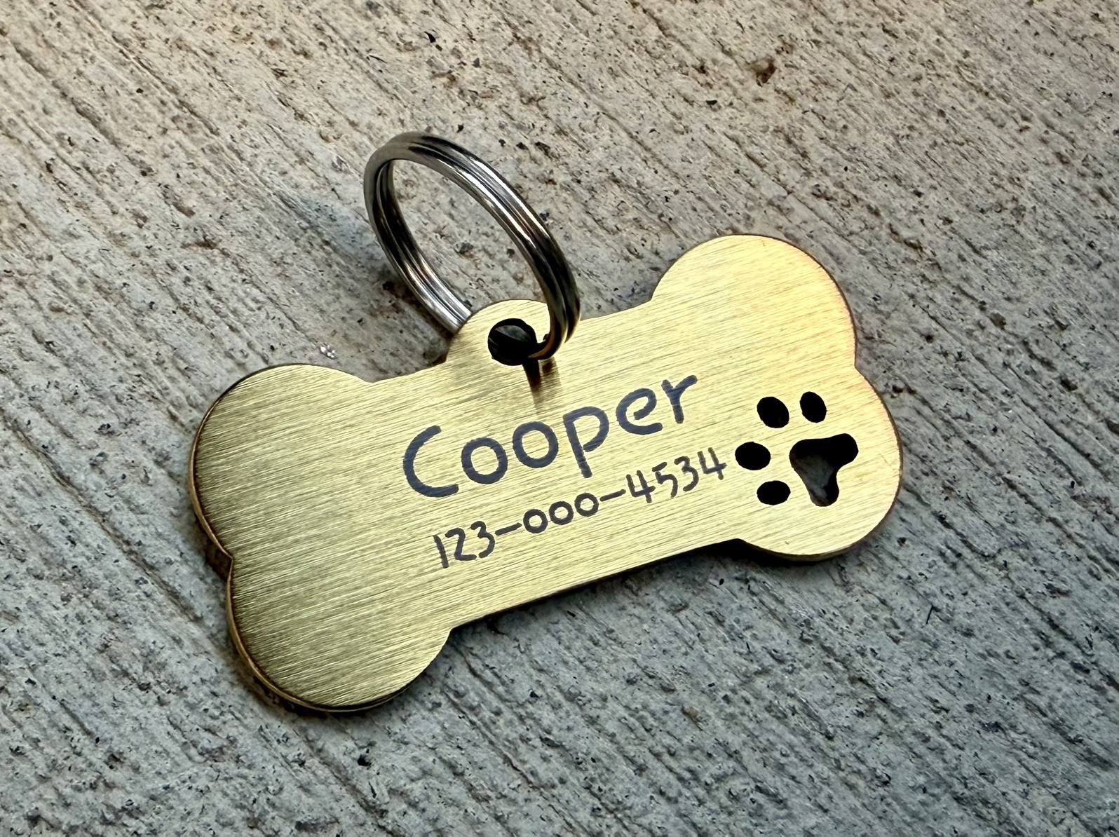 Personalized Pet ID Tag – Custom Engraved Dog & Cat Collar Tag
