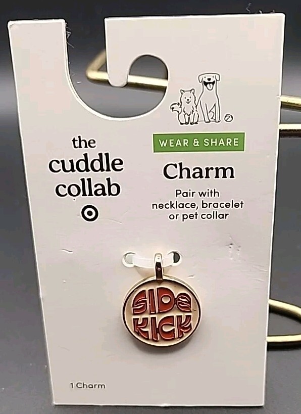 The Cuddle Collab Side Kick Pet Charm, Red/Gold, Round