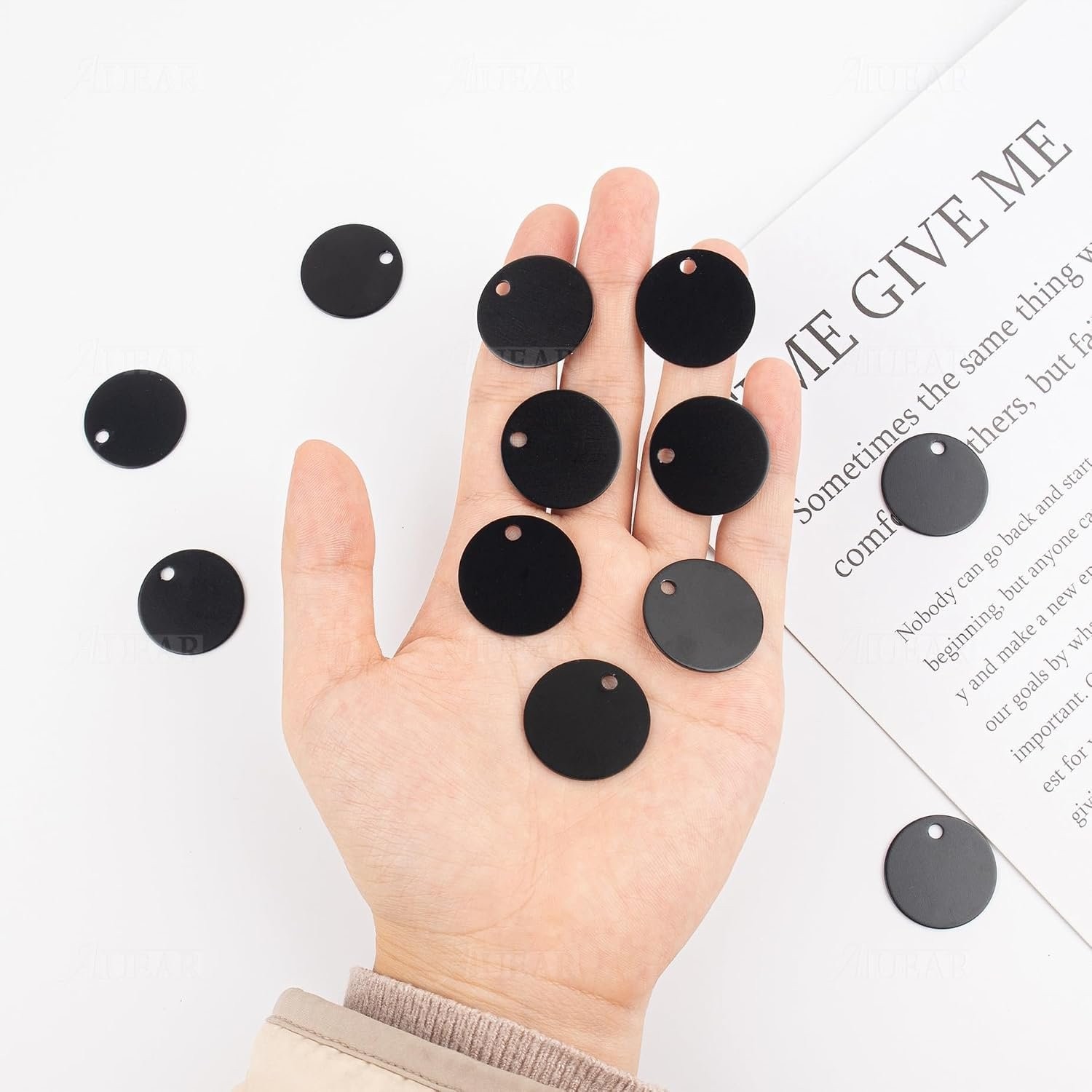 Lightweight 25mm Round Aluminum Pet ID Tags 20 Pack for Dogs Cats Jewelry Making
