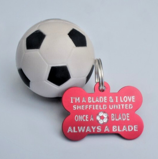 SHEFF UTD DOG TAG 38MM BONE DOG TAG I’M A BLADE PERSONALISED ON THE BACK