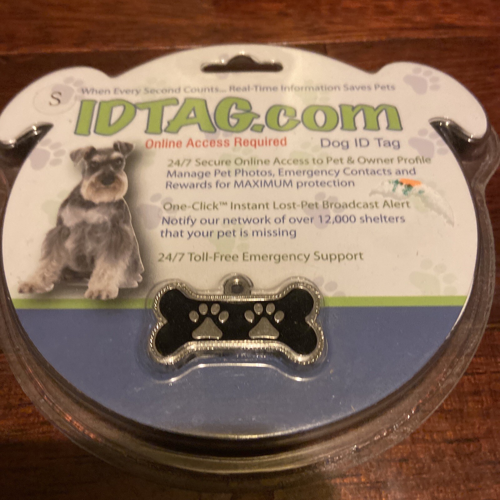 IDTAG.COM Dog ID TAG w/Bone Black Online Access Required NEW