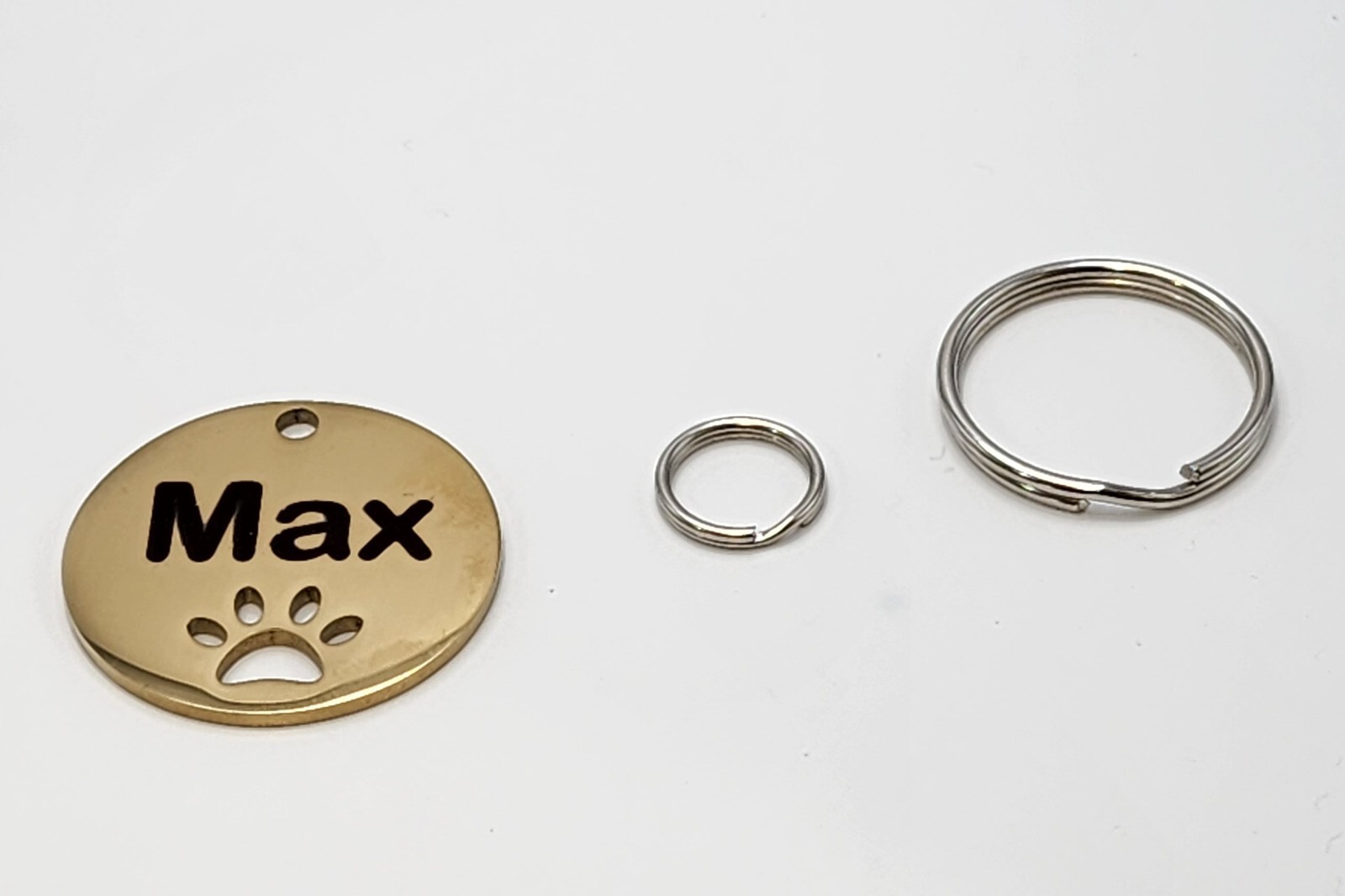 Custom Deep Engraved Stainless Steel Pet ID Tag – Double-Sided Round Paw Cutout