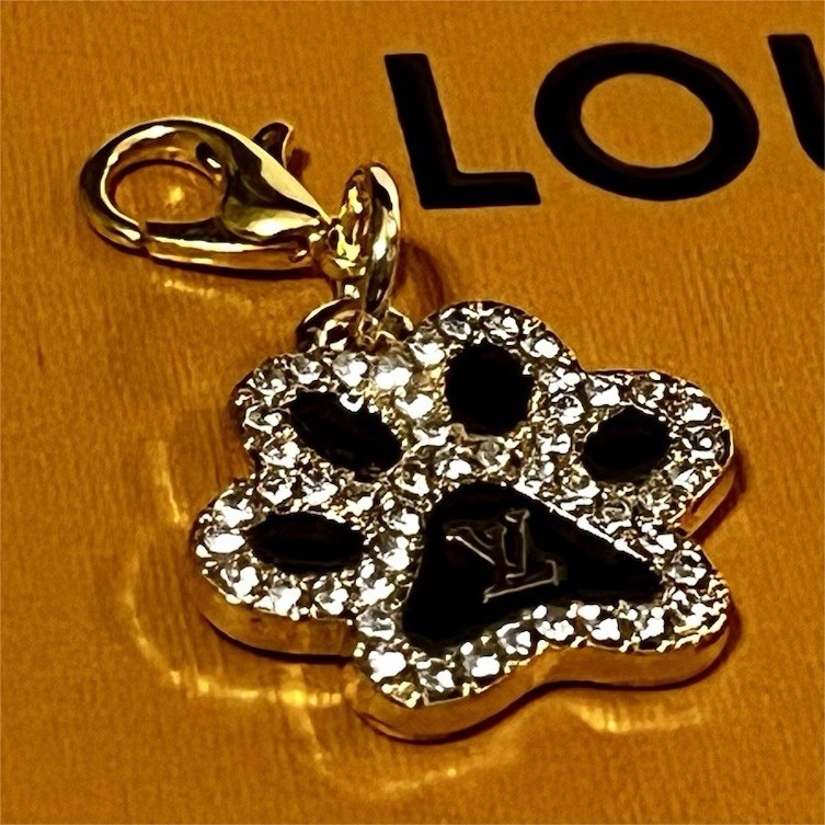 Louis Vuitton Paw Print Rhinestone Charm Black Gold Metal Luxury
