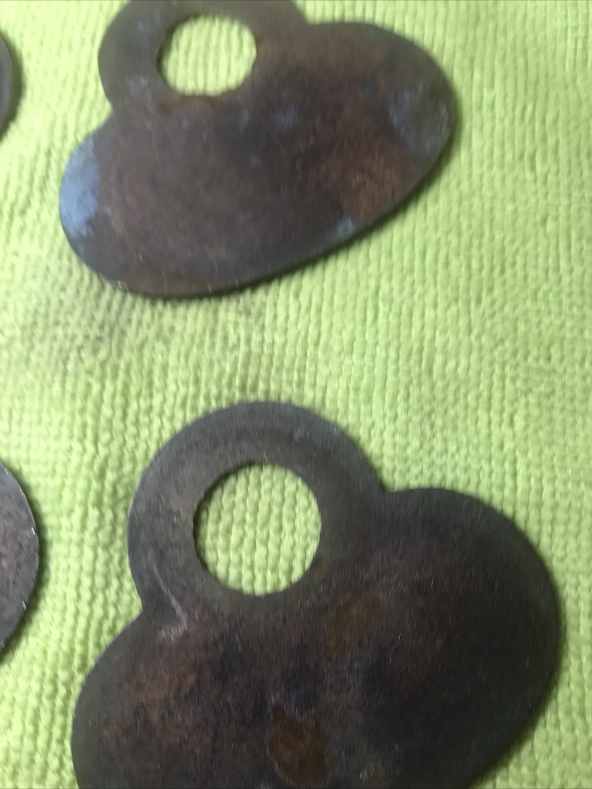Vintage gold sheep any animal tag￼