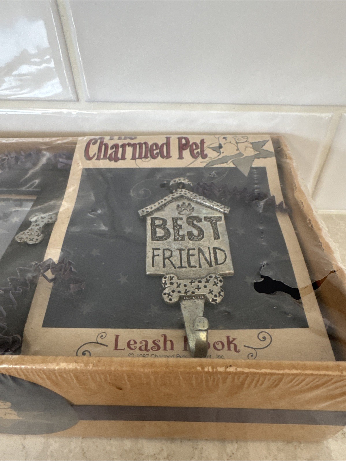 Vintage Dog Leash Hook & Picture Frame The Charmed Pet 1997 NOS
