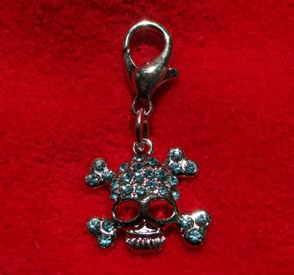 Skull and Crossbones Rhinestone Metallic Dog Collar Charm European Home Designs