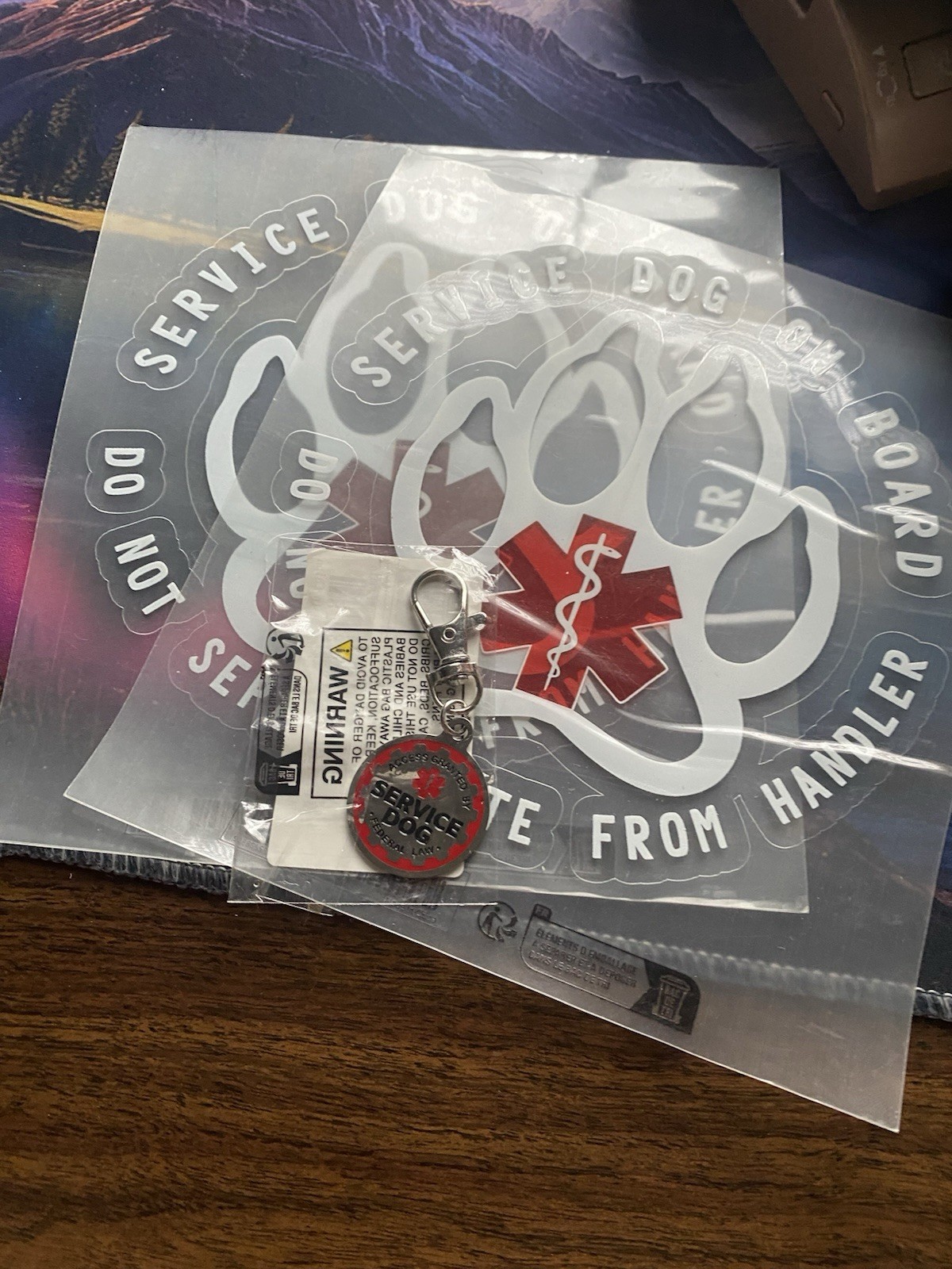 “Service Dog On Board” Vehicle Bundle – 2 Jumbo Decals, Dog Tag & Key Chain