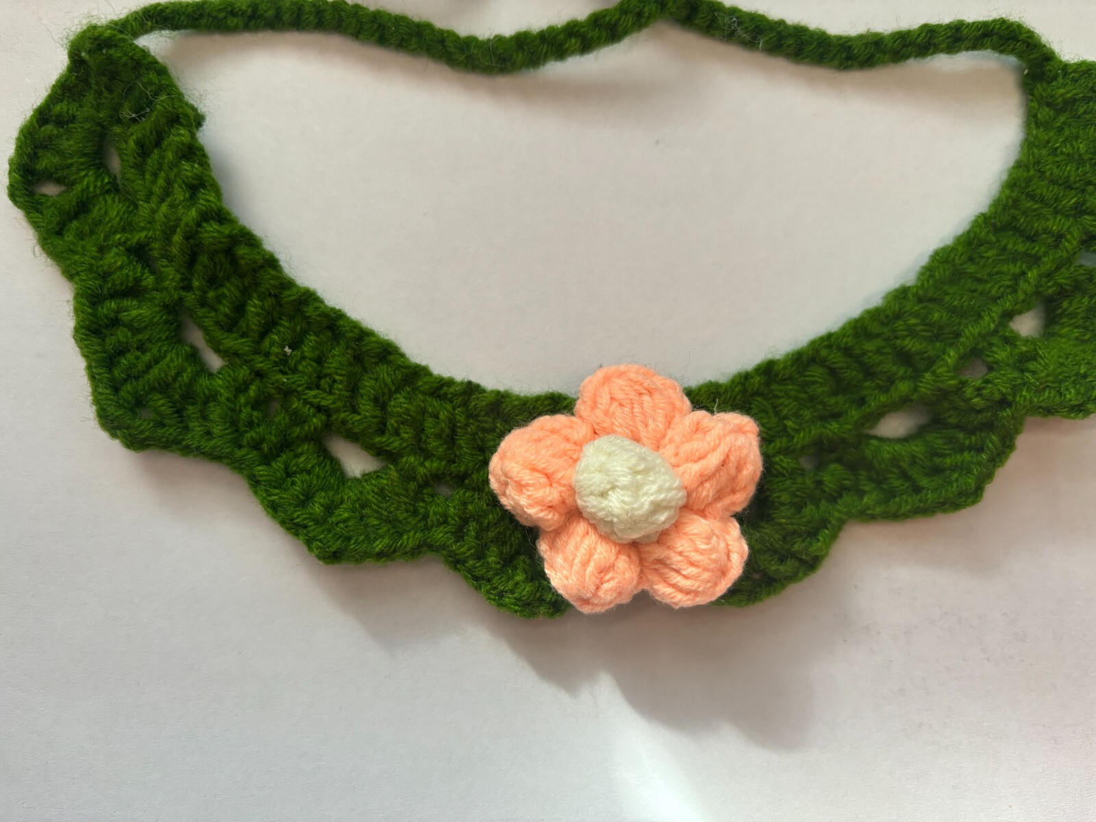 Christmas Pet Scarf Bib, Hand Knitted, Adjustable for Cats and Dogs cute flower