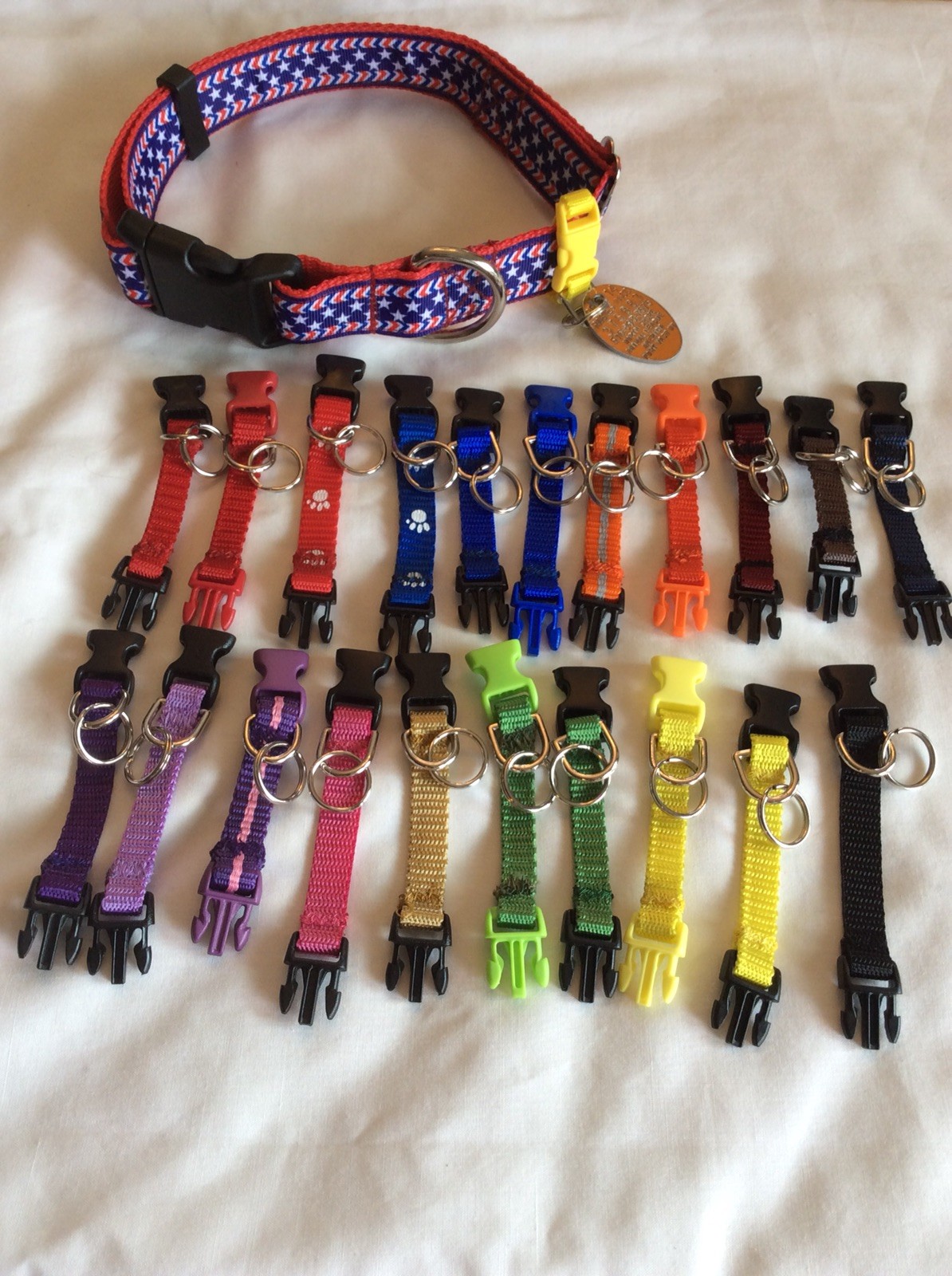 DOG/CAT ID TAG HOLDER PICK FROM A VARIETY OF COLORS FITS UP TO 1″ DOG COLLAR