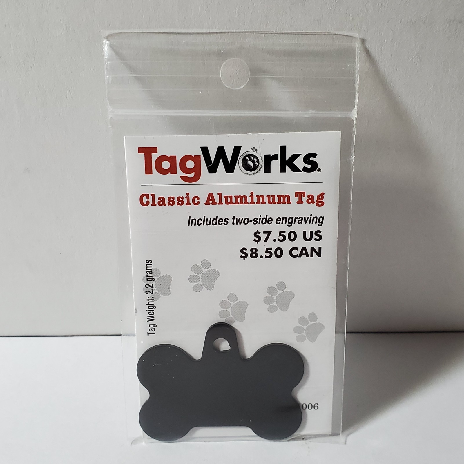 TagWorks Black Aluminum Bone Shaped Pet ID Tags – Box of 10