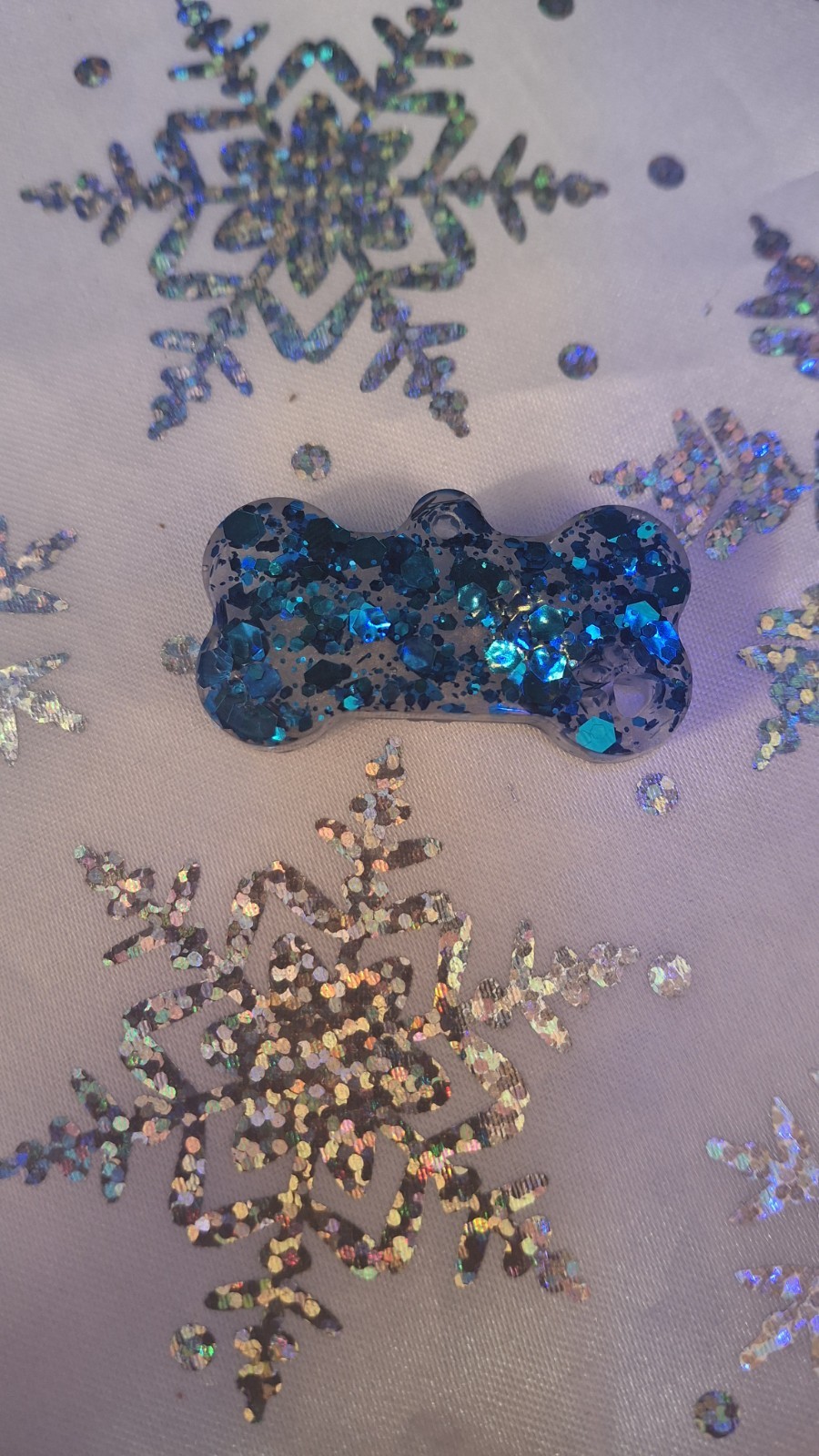 Resin Tag Dog Blue with paw