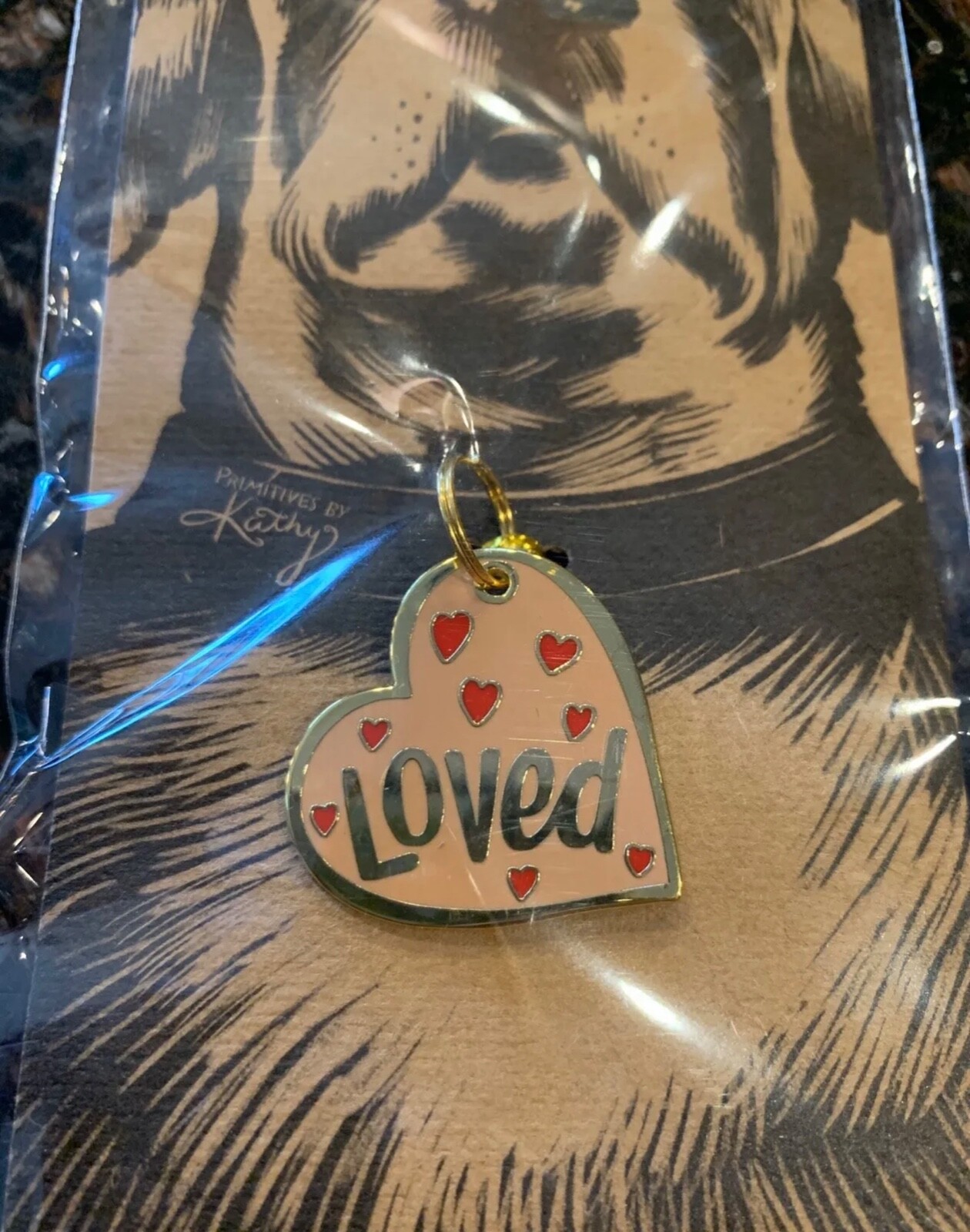 New Primitives by Kathy LOVED Metal Enamel Collar Pink Heart Love Charm Dog NWT