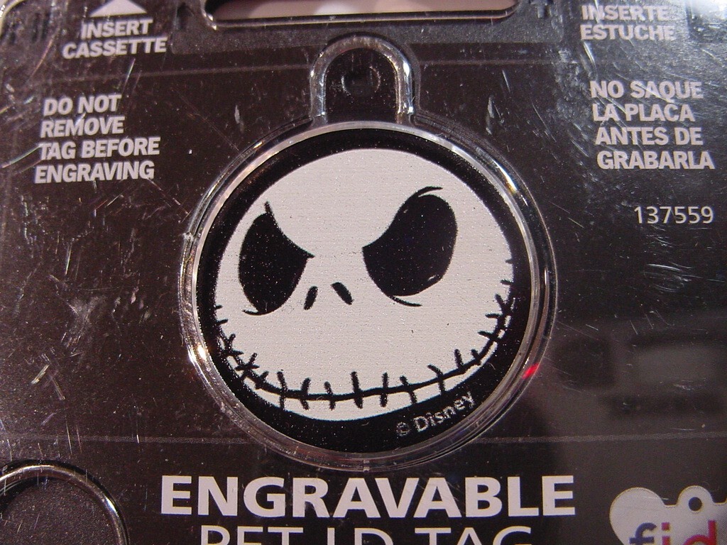 NEW – FIDO ENGRAVABLE PET I.D. TAG – JACK SKELLINGTON