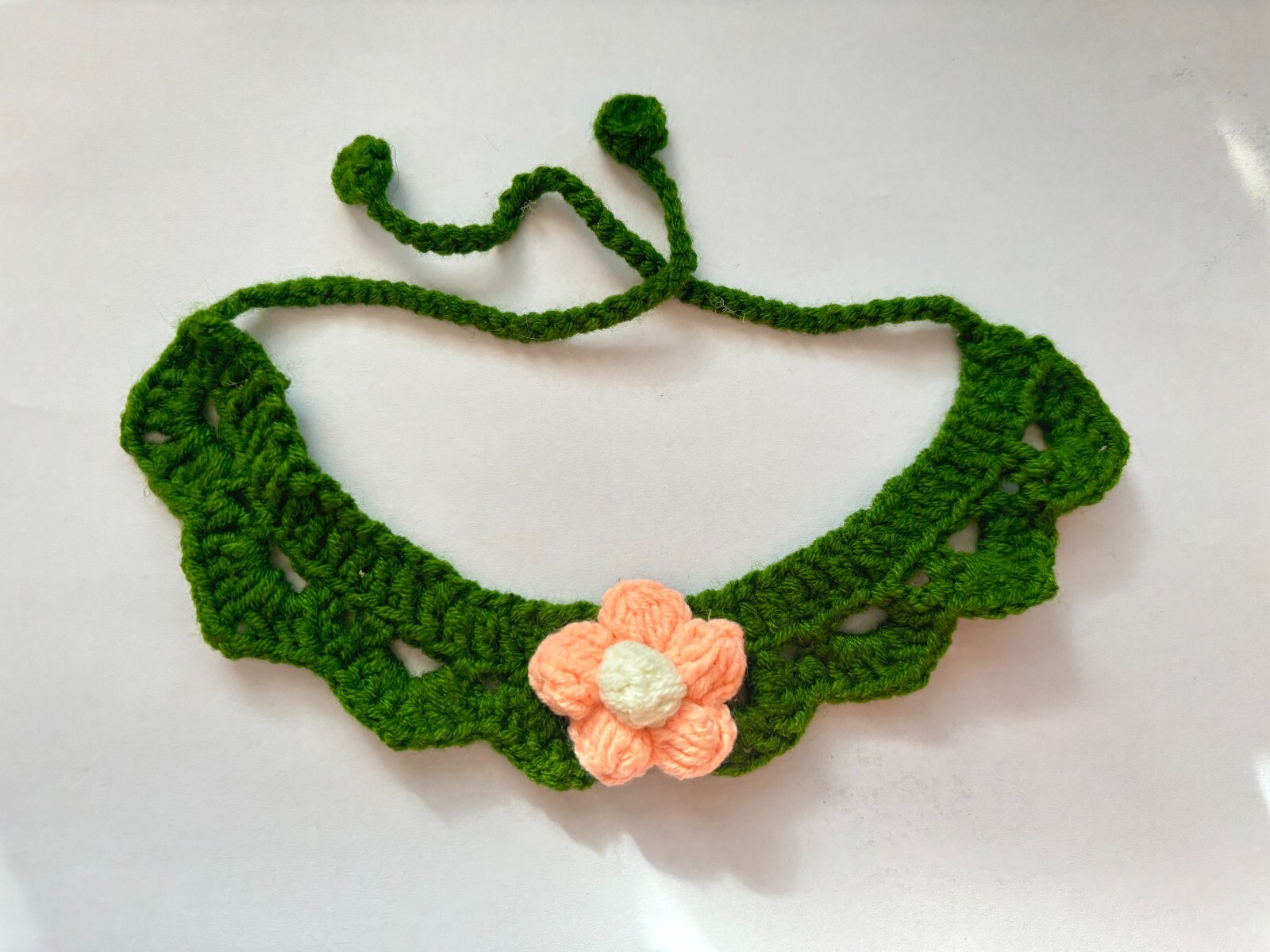 Christmas Pet Scarf Bib, Hand Knitted, Adjustable for Cats and Dogs cute flower