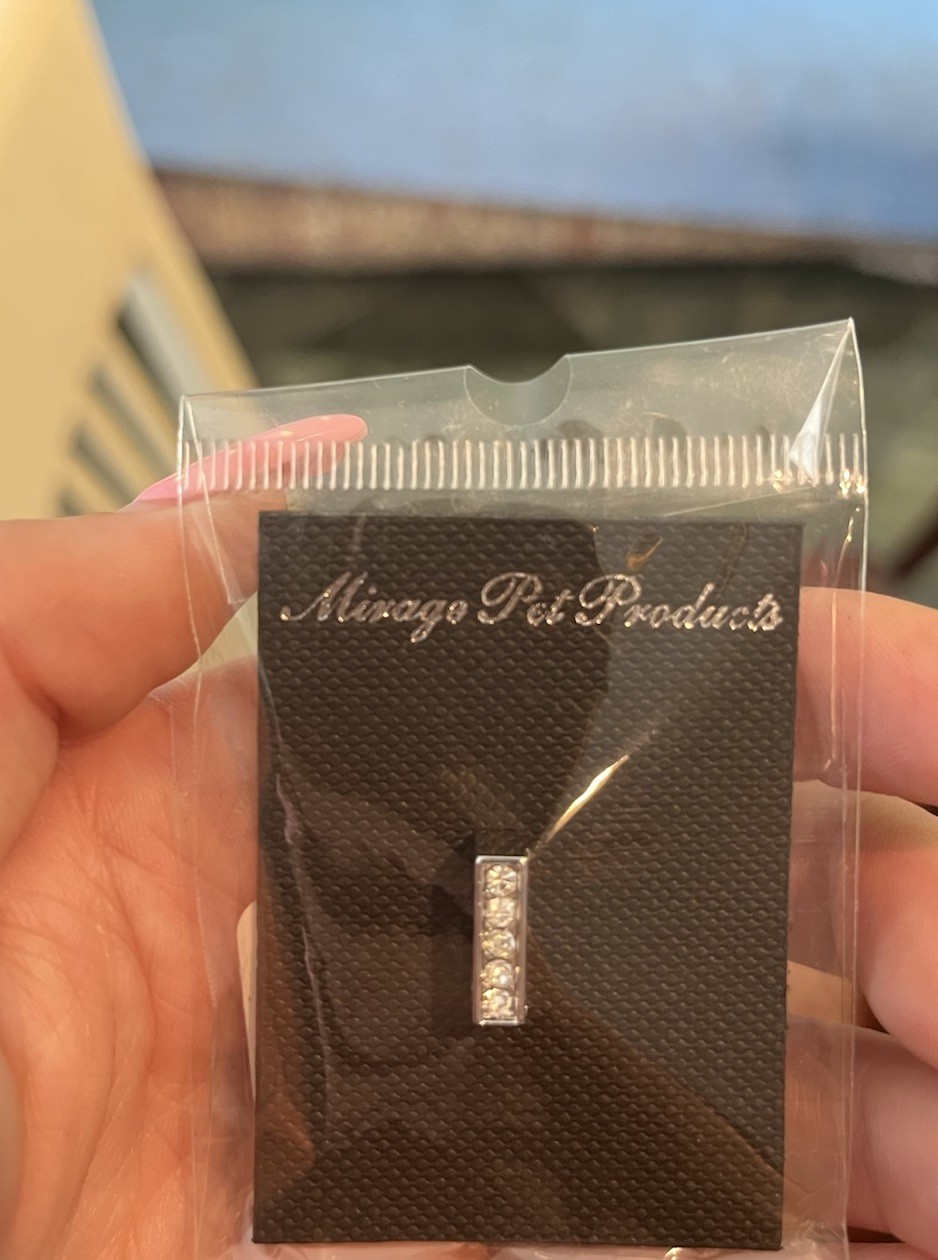 Mirage Pet Product Letter “i” Rhinestone Collar Charm .