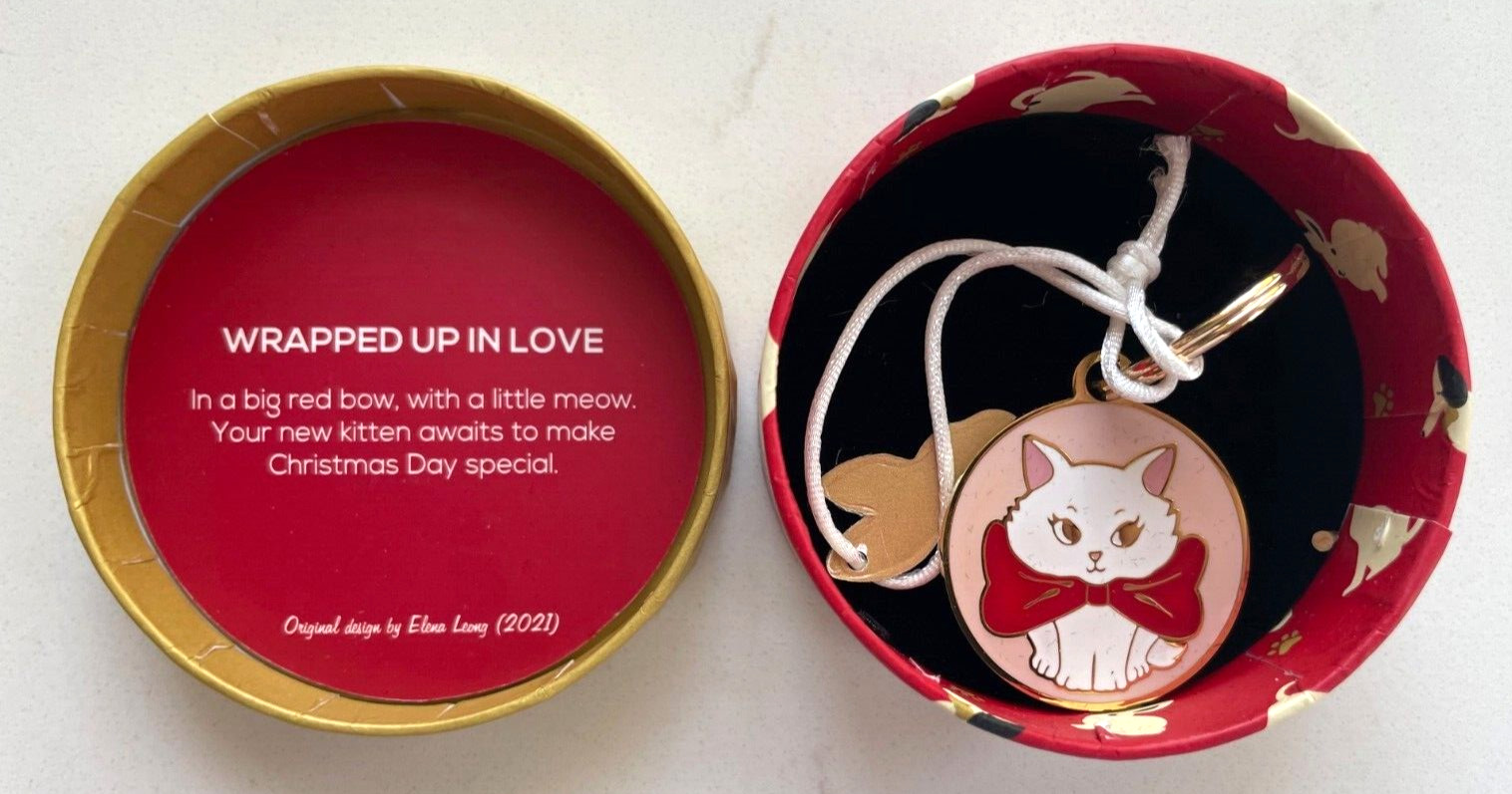 Erstwilder Pets! Wrapped up in Love Kitty Cat Pet Charm Keychain Bag Charm NWT