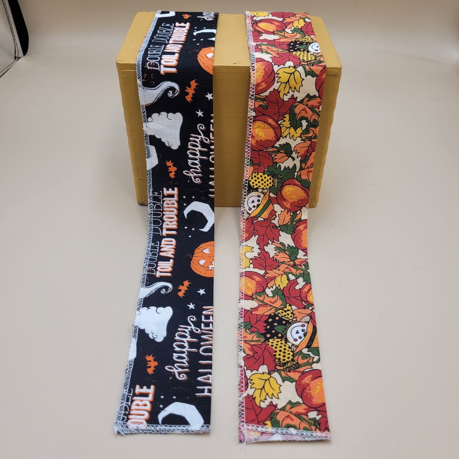 2pc Fall Halloween Dog Collar Cover 21in Pumpkin Ghost Autumn Leaves Scrunched