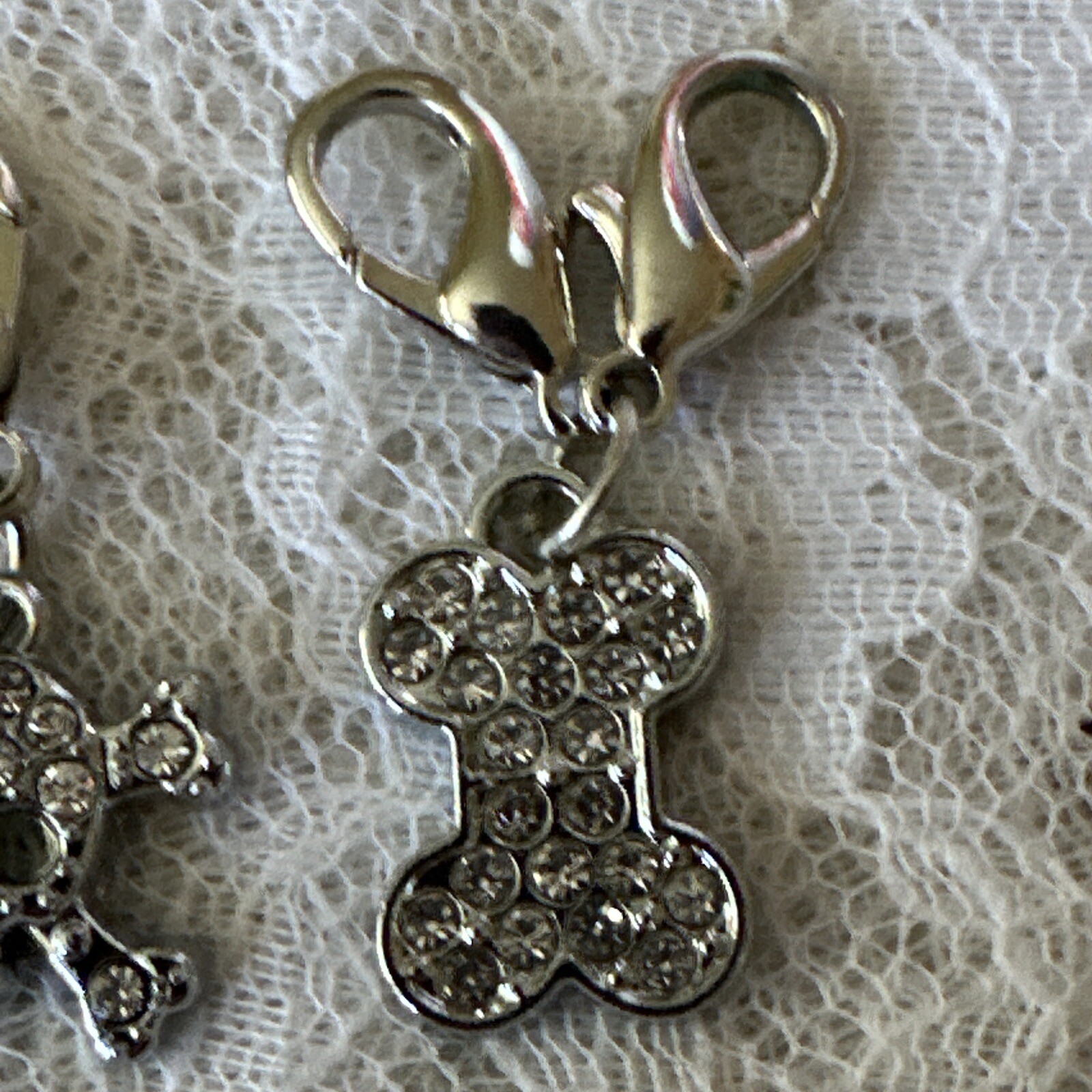 Lot Of 2 Dog Cat Pet Silver Toned Collar Rhinestone Charms Skull & Bone