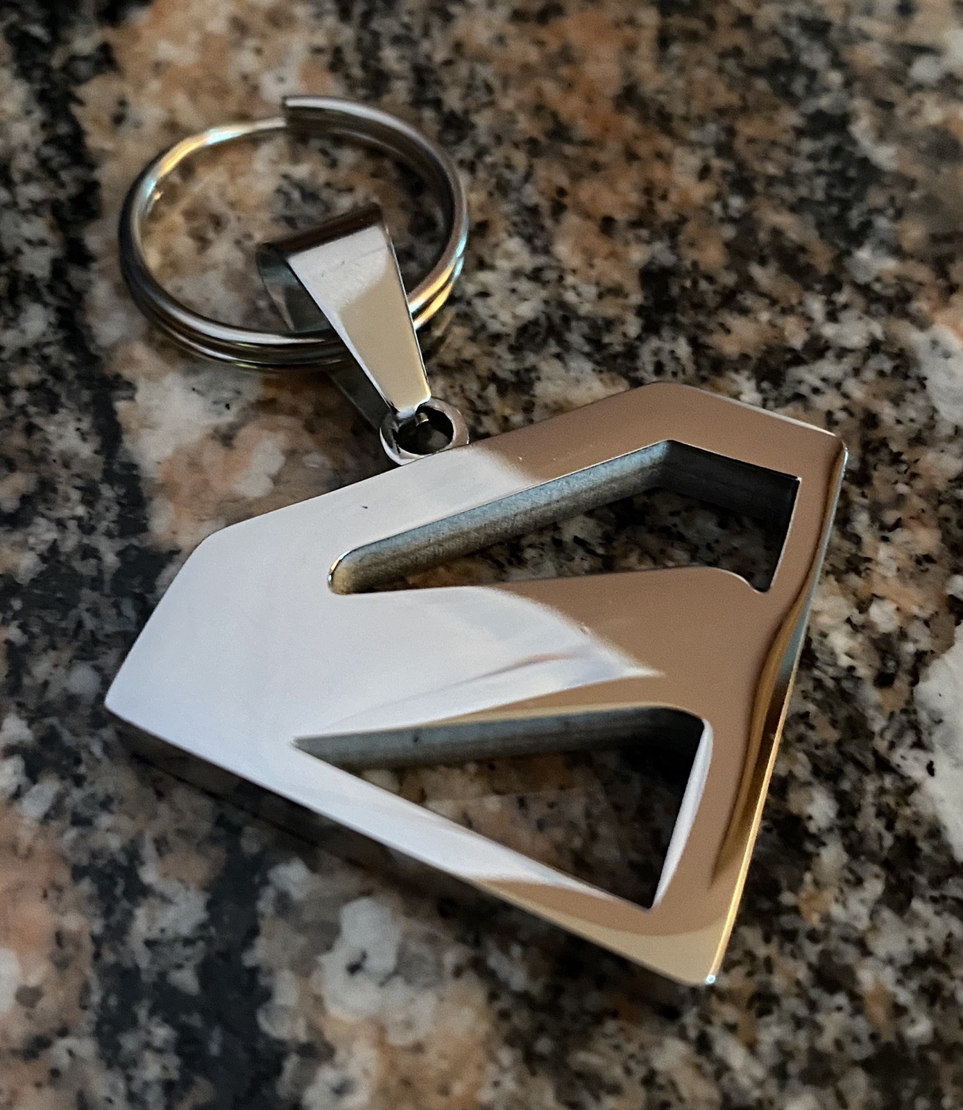Krypto – Superman dog collar/tag/pendant 2025 Gunn