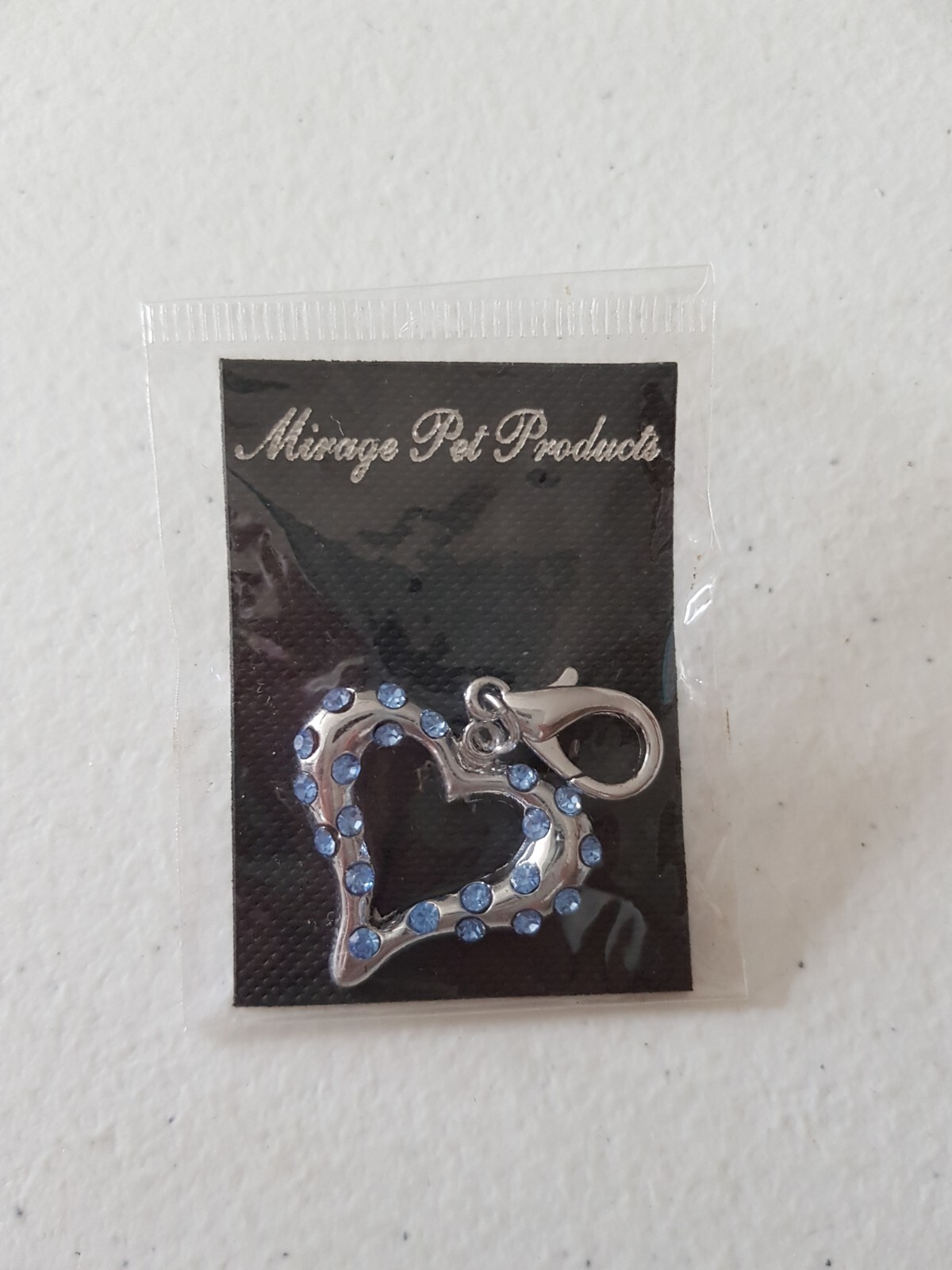 Collar Charm – Dog Cat Blue Love Heart Bling Diamond Diamante Clip On