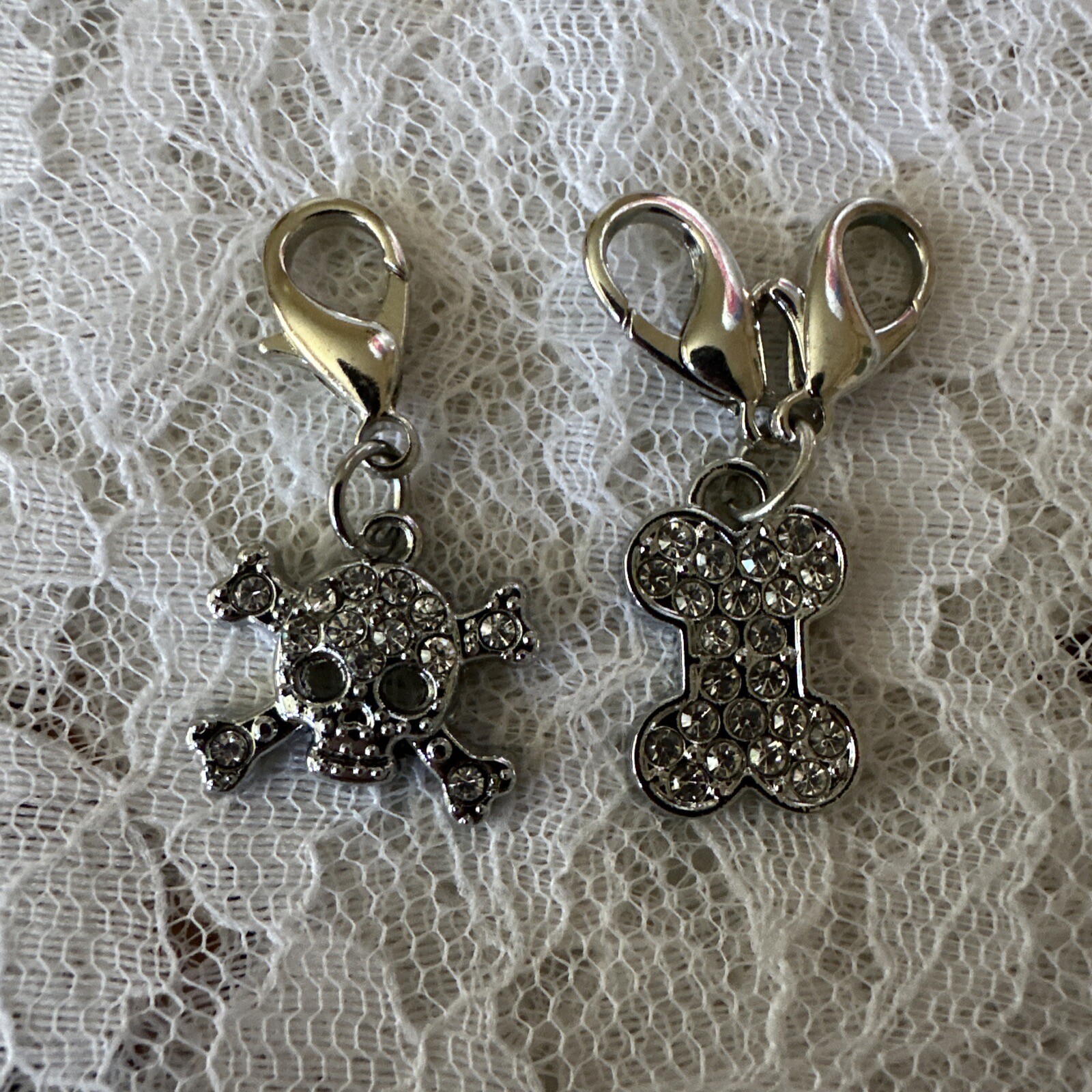 Lot Of 2 Dog Cat Pet Silver Toned Collar Rhinestone Charms Skull & Bone