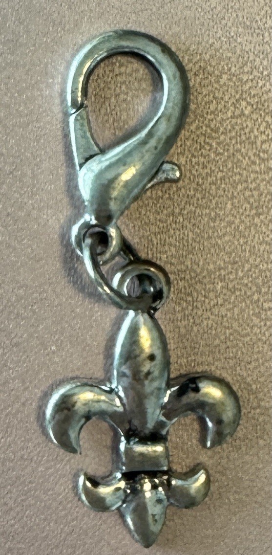 Fleur De Lis Dog Charm by Mirage Pet Lobster Claw 1 5/8″ Length 1/2″ Wide