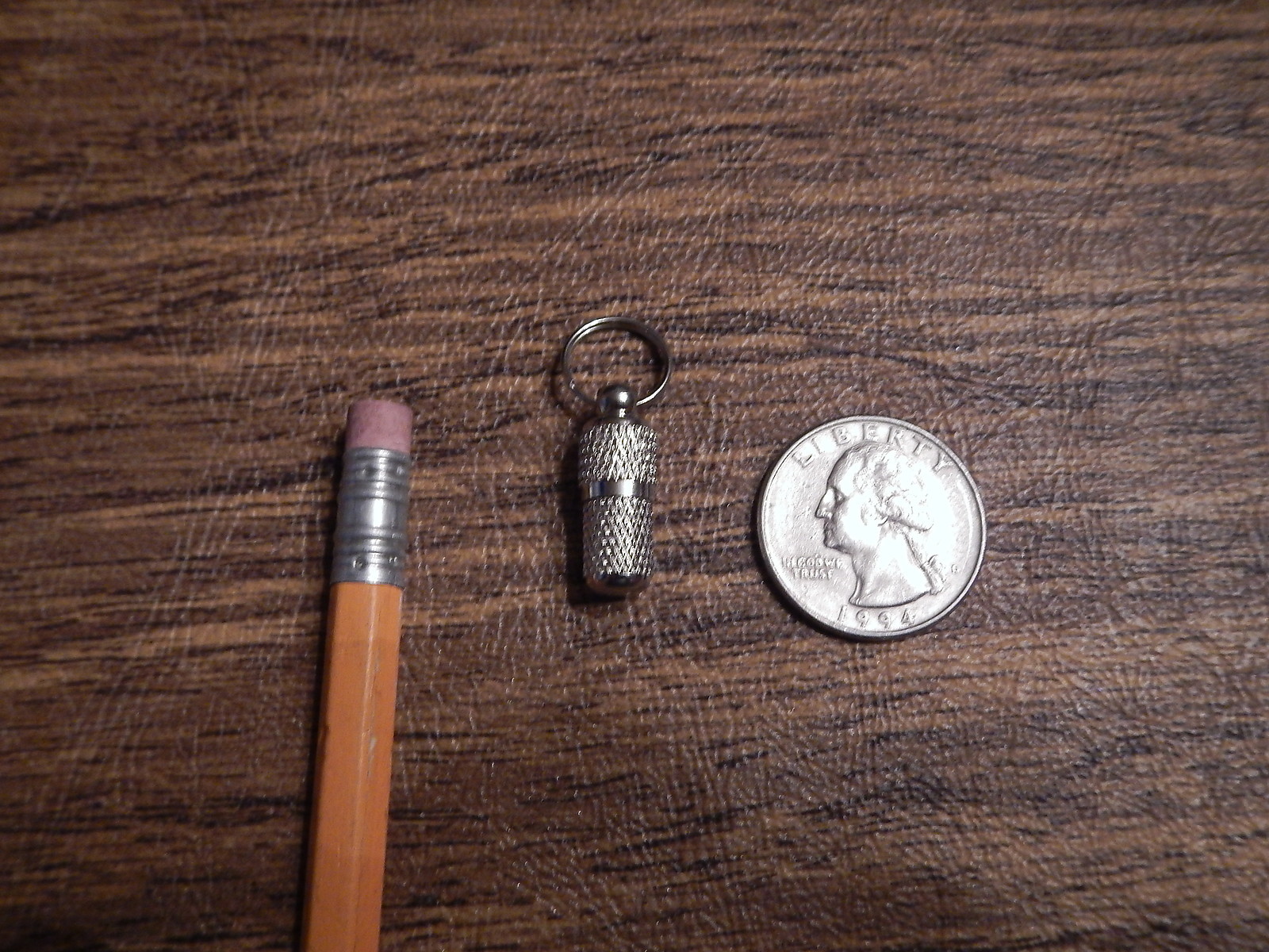 WORLD’S SMALLEST PET ID HOLDER! Great for Dogs Cats Pets Holds Address/Info 3 pc