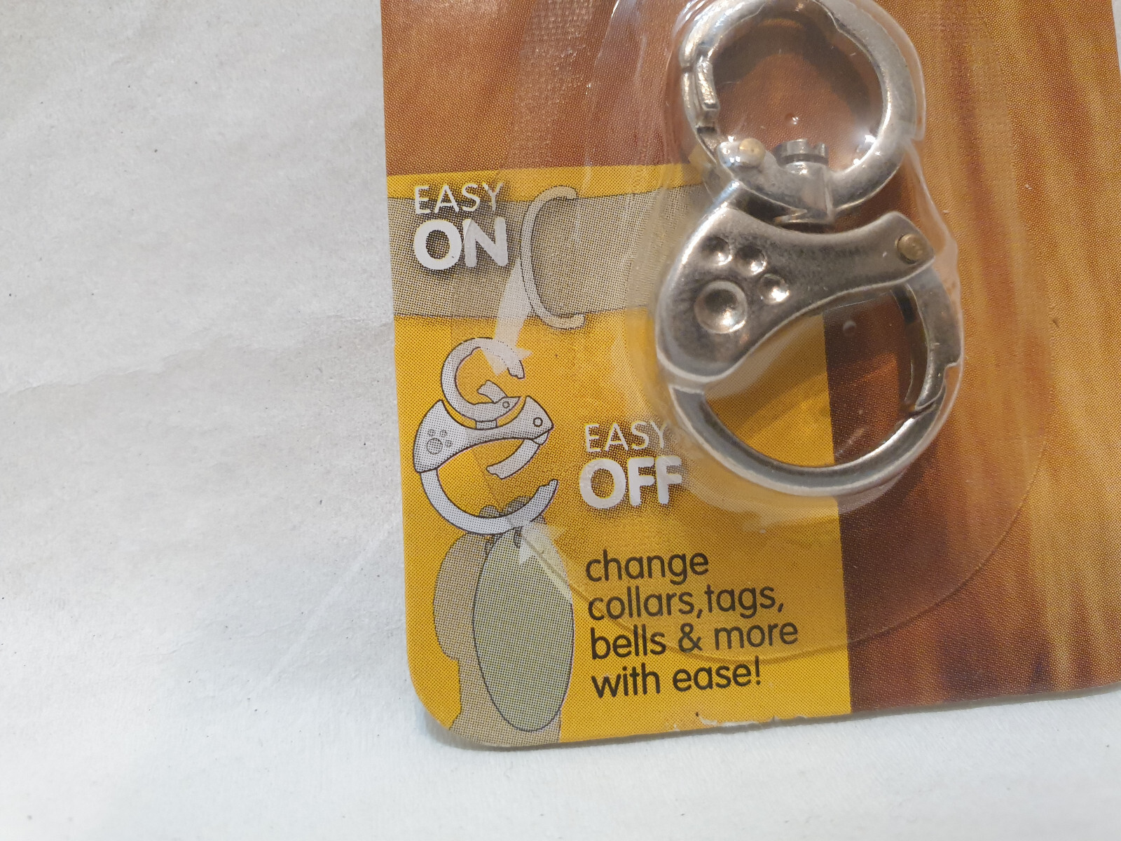 Petmate Tagnabbit Quick Release Pet Ring for Dog Tags Cat Collar Bells ID – NEW