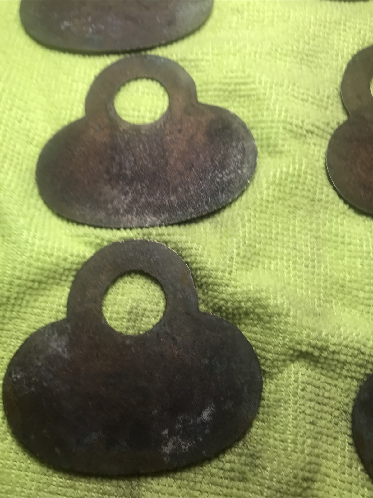 Vintage gold sheep any animal tag￼