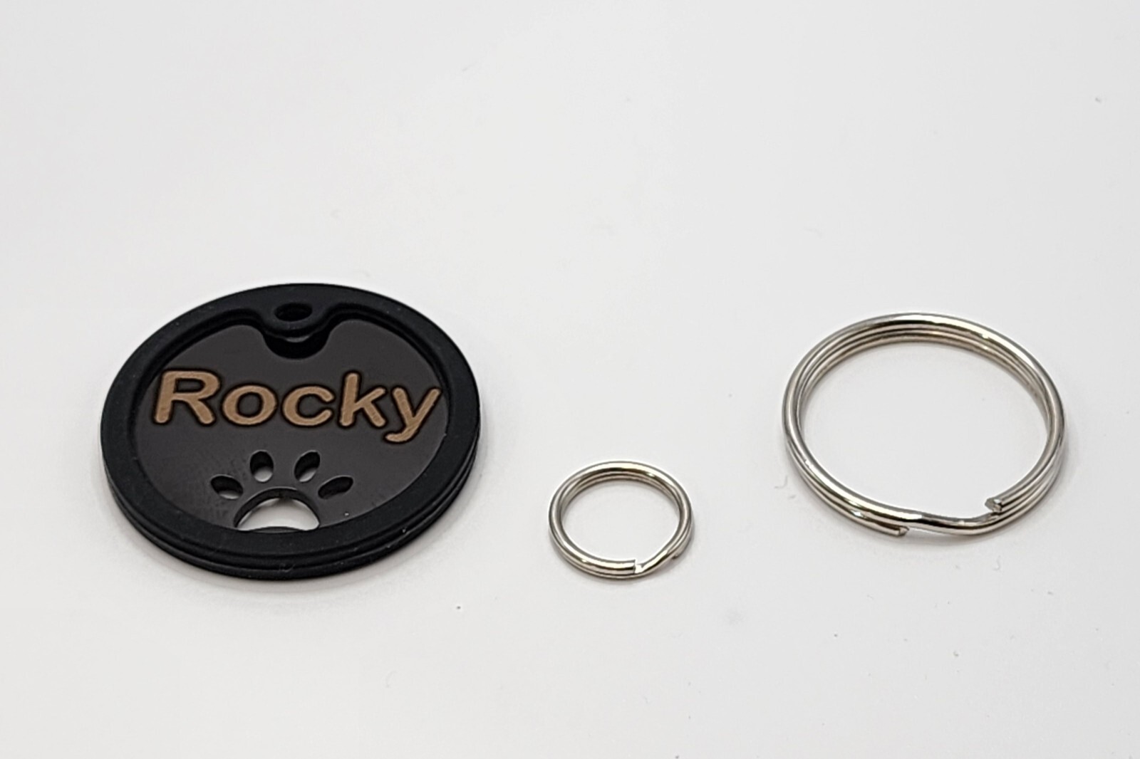 Custom Deep Engraved Stainless Steel Pet ID Tag – Double-Sided Round Paw Cutout