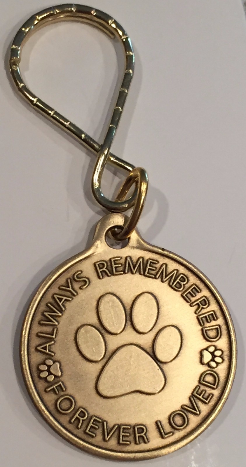 Always Remembered Forever Loved – A True Friend Dog Pet Memorial Key Chain Tag
