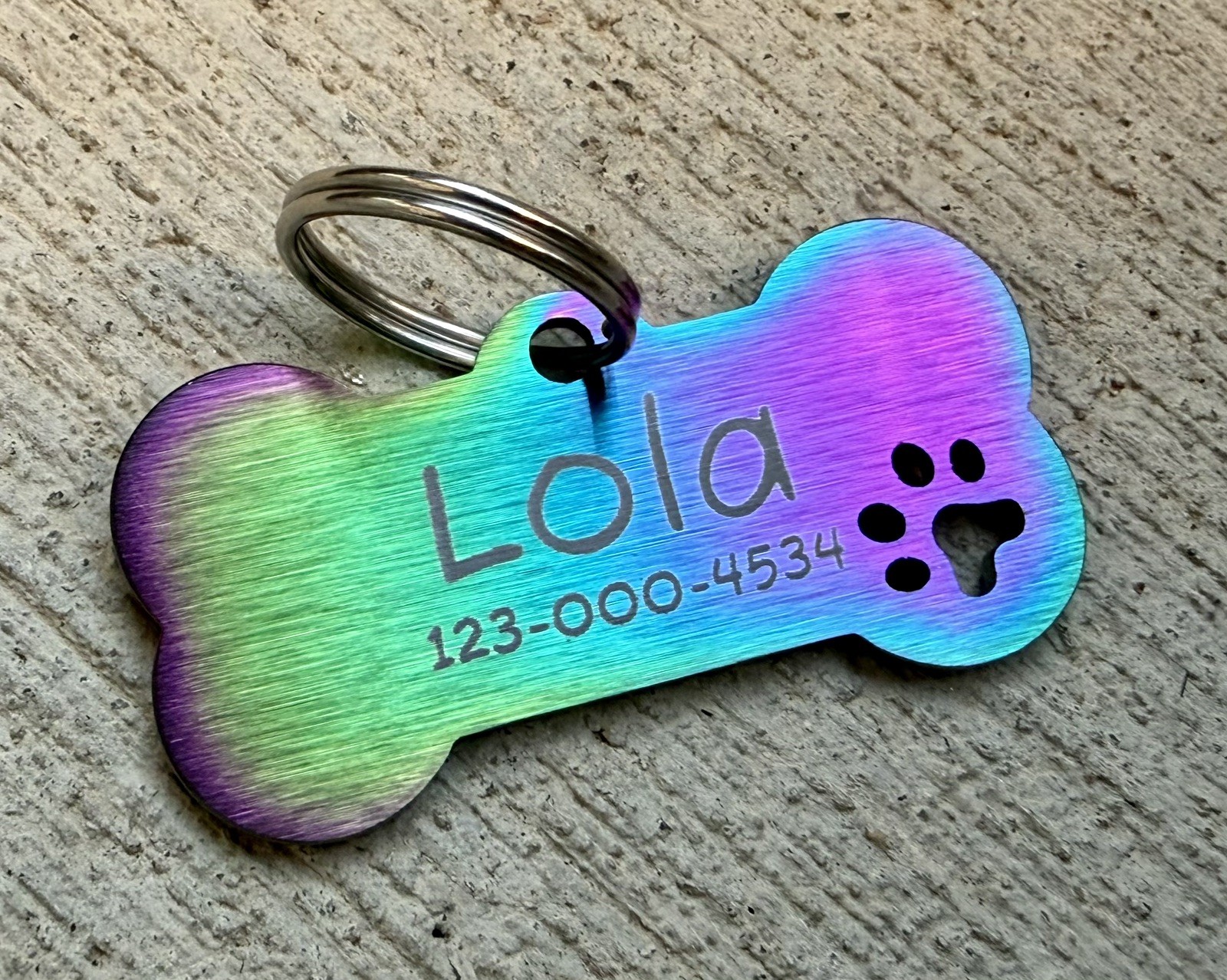 Personalized Pet ID Tag – Custom Engraved Dog & Cat Collar Tag